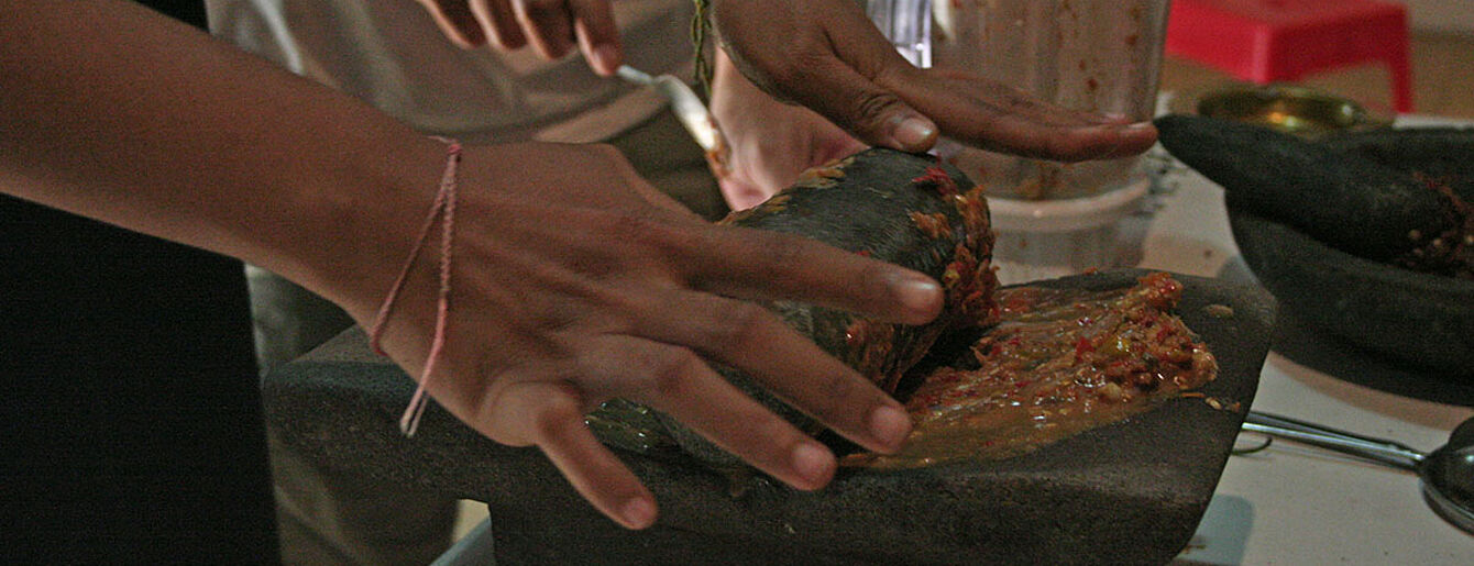 Unpacking Embodied Knowledge, 2017, Foto: Dimas Maulana, © Cemeti Institute of Art and Society und Bakudapan Food Study Group
