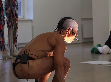 BICHO RARO, Performance Danilo Andrés, Photo: Dorian Bonelli