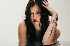 Madeline Juno © Jakob Marwein