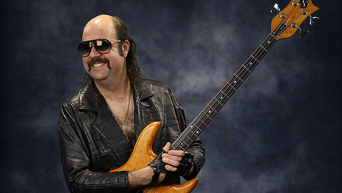 Donny Benet (c) Timothy Harland