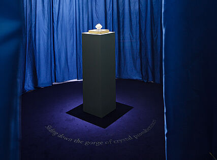 Aki Nagasaka | If on a winter´s night a traveler | 2010-12 | Ausstellungsansicht | KEX 2012 | Foto: Wolfgang Thaler