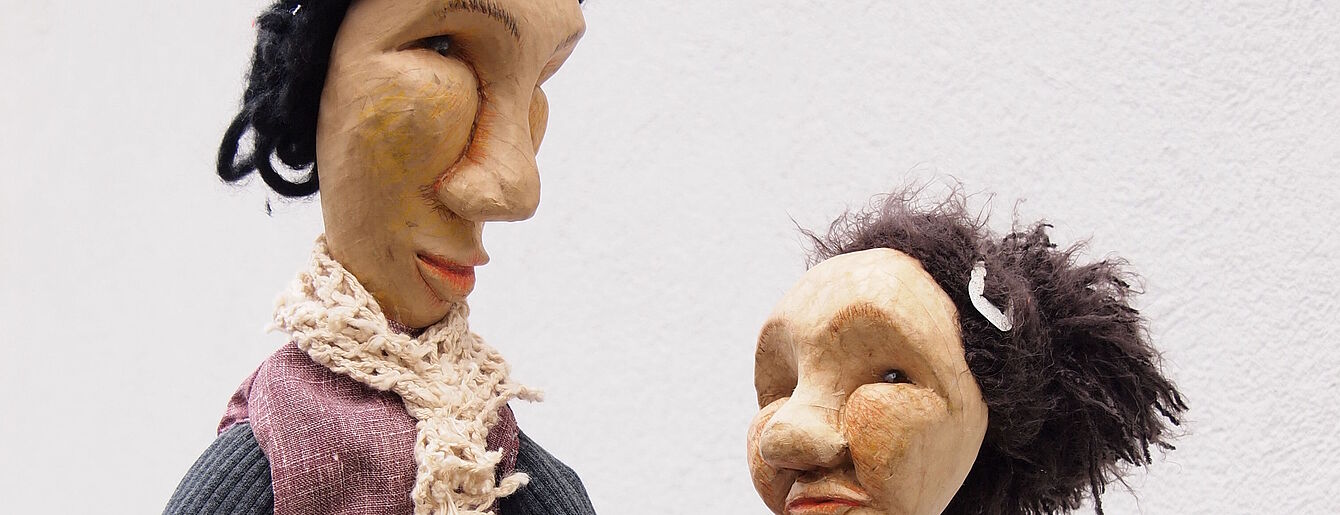 Von der Unke und dem süßen Brei, Figurentheater NAMLOS, Südtirol Von der Unke und dem süßen Brei, Figurentheater NAMLOS, Südtirol